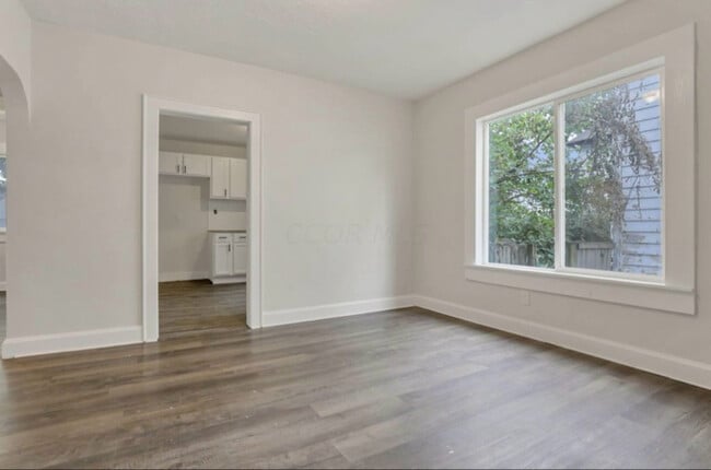 Photo - 1364 S Champion Ave Unit 1364