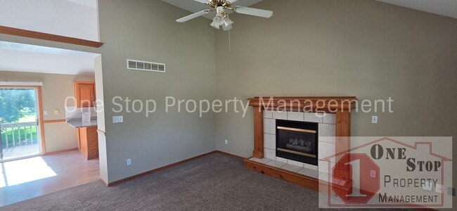 Photo - 4 Bedroom, 2.5 Bathroom home in Belton!