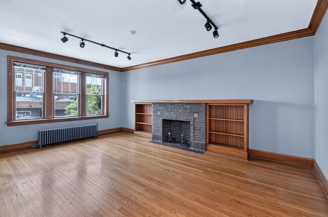 438 N Main St Unit S
