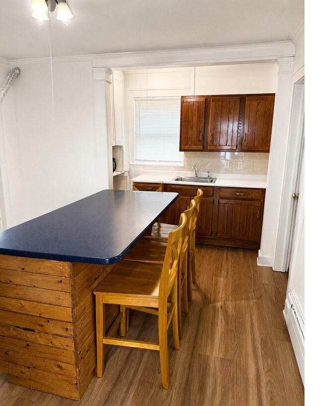 Photo - 15 James St Unit 17