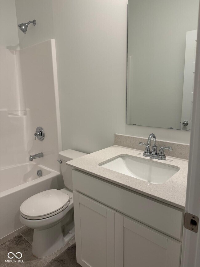 Photo - 2884 Woods Edge Dr