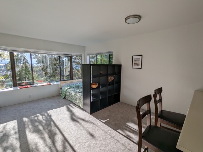 Photo - 211 Summit Ave E Unit 302
