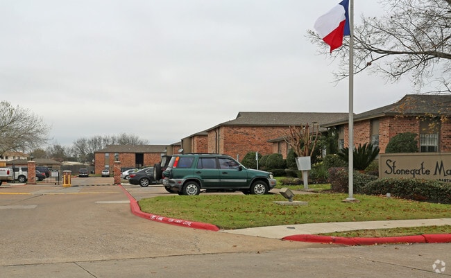 Photo - Stonegate Manor - AFFORDABLE HOUSING