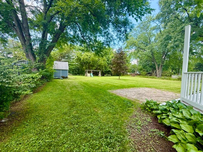 Photo - 1433 Alton Darby Creek Rd