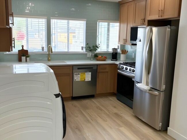 Photo - 1802 Ocean Park Blvd., Santa Monica, CA 90405