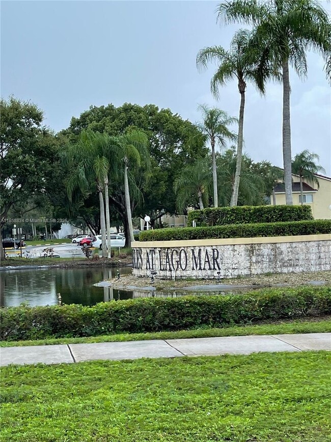 Building Photo - 12400 Vista Isles Dr Unit 1412 Rental