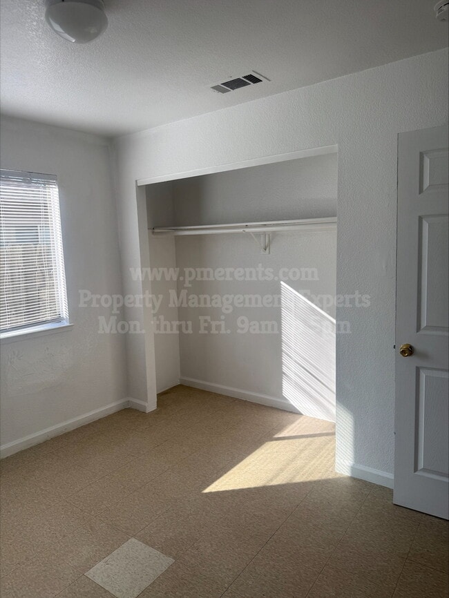 Photo - 8648 Kelley Dr