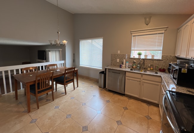 Photo - Beautifully Remodeled 5-Bedroom Home with Finished Basement and Custom Upgrades!