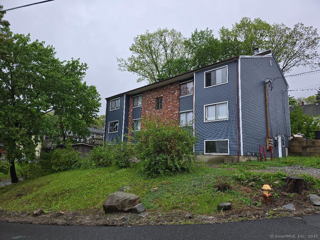 Photo - 44 Armand Dr Apartment Unit B