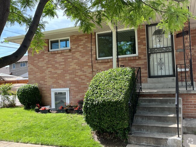 Building Photo - 4138 W 41st Ave Rental