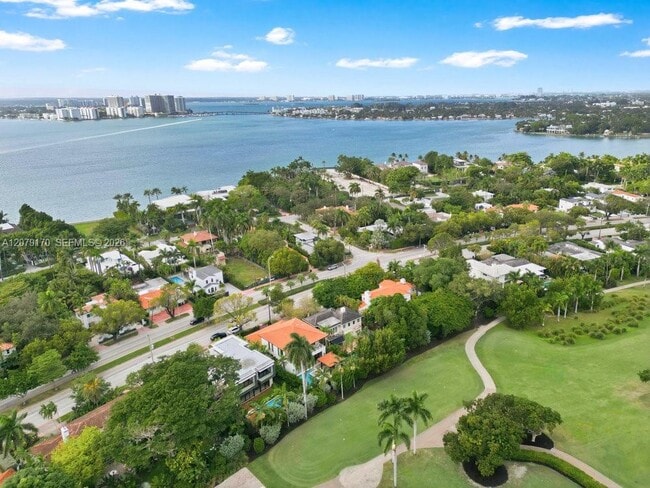 5831 Alton Rd
