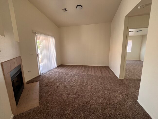1612 Fig Palm Ct