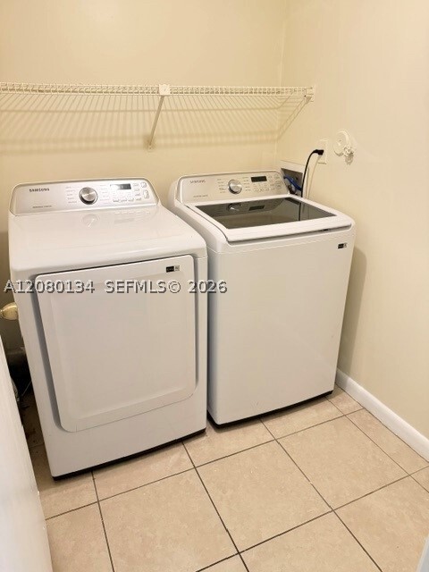 Photo - 8335 Coral Lake Dr Unit 8335