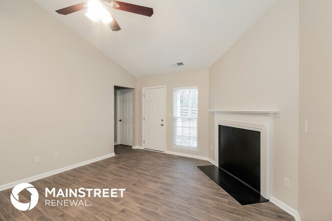 Photo - 8304 Highlander Ct