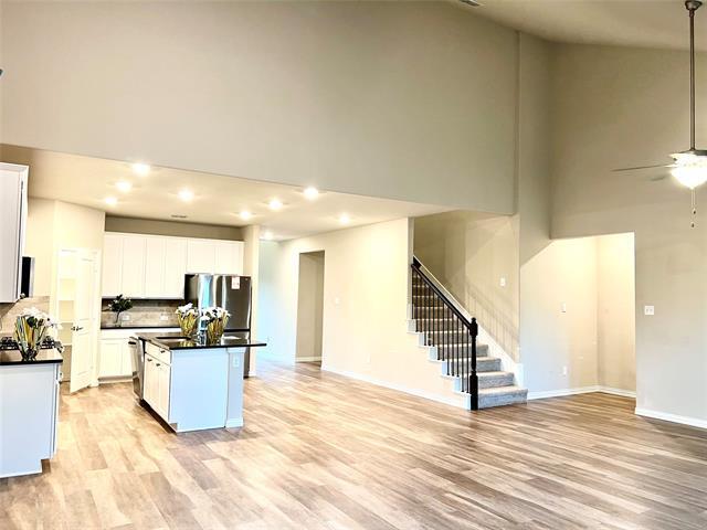 Photo - 633 Hidden Cove Dr