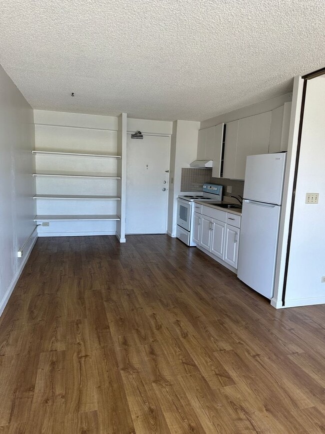 Photo - Kapiolani Manor One Bedroom Unit 906