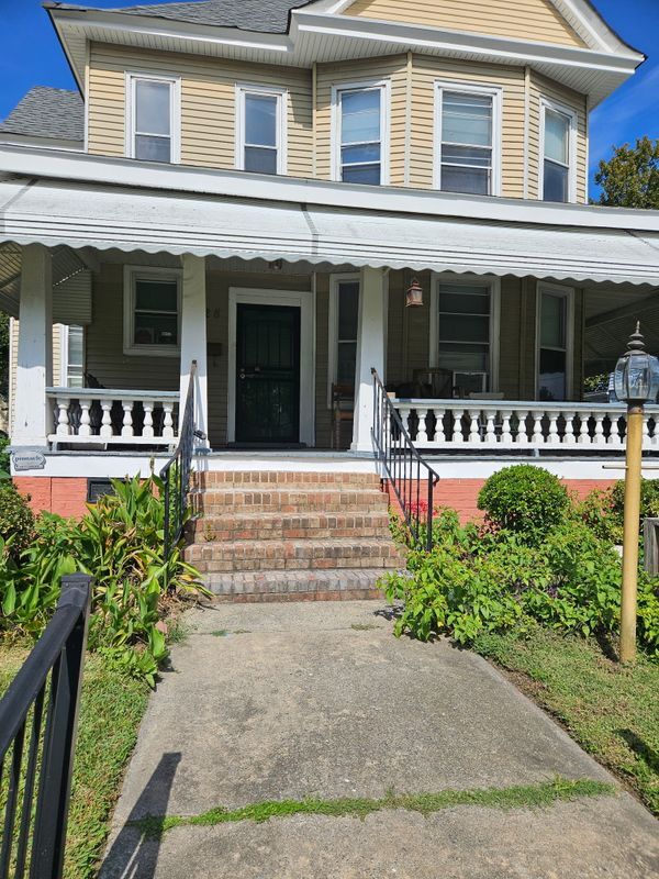 Photo - 228 Hardy Ave