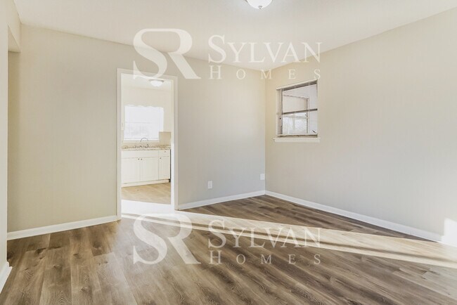 Photo - Carve Out a Great Life Here!