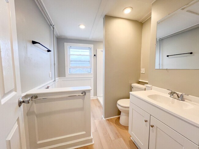 Photo - 159 Cartier St Unit 3