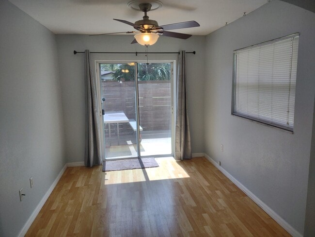 Photo - 405 N Willow Ave