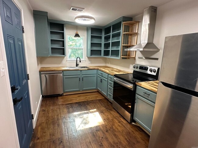 Photo - 2119 S Harrison St