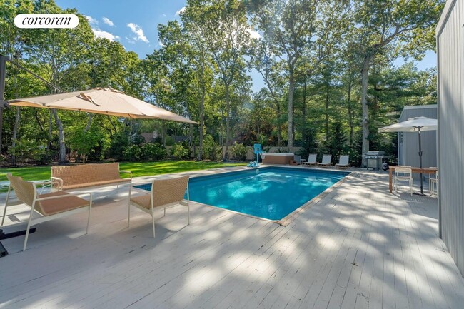 Photo - 26 Wintergreen Way