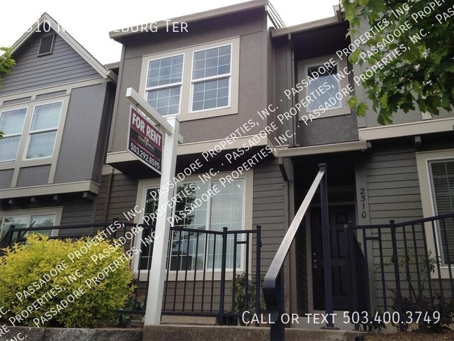 Building Photo - 2310 NW Roseburg Terrace Rental