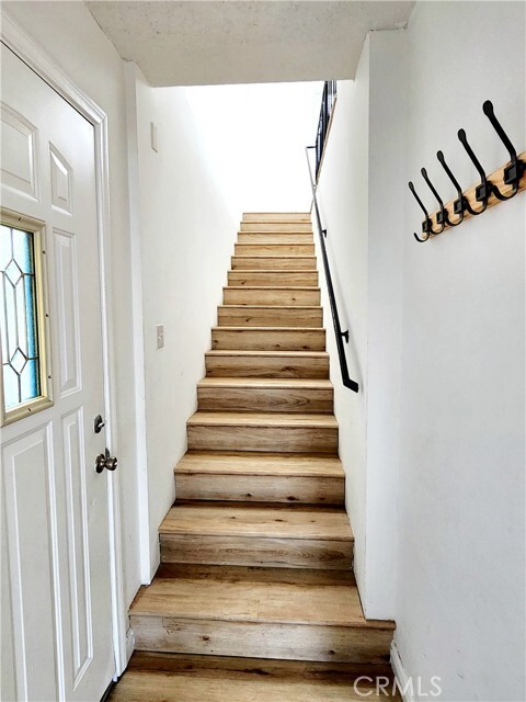 Photo - 325 10th Pl