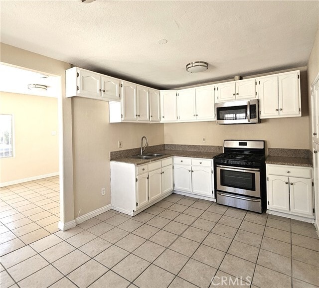 1445 W 82nd St