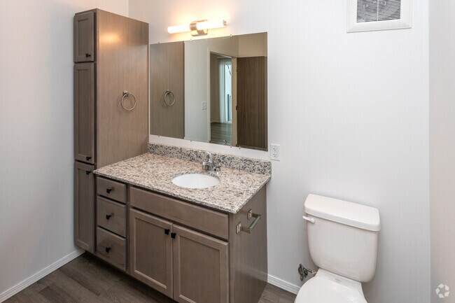 Studio, 1BA - 502SF - The Crimson - Lavish Living Apartments