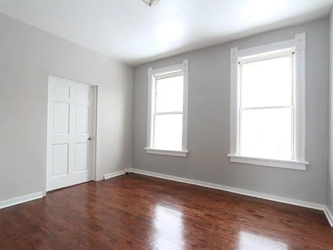 Photo - 2108 W 18th St Unit Spacious two-bed in Pilsen