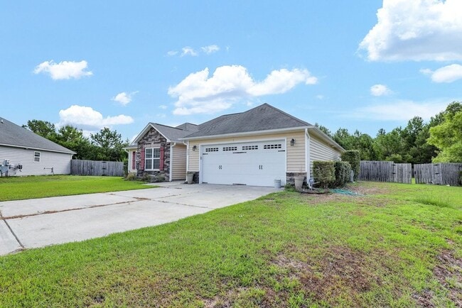 Photo - 202 Marsh Haven Dr