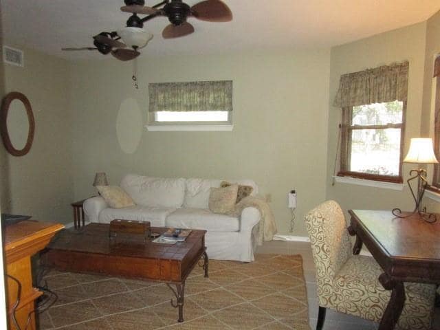 Photo - 1311 Overlook Dr