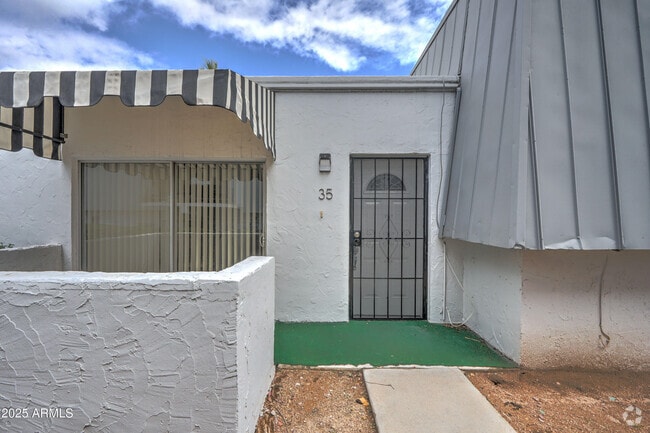 Building Photo - 3416 N 44th St Unit 35 Rental