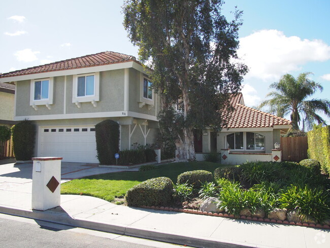Building Photo - 211 Windtree Ave Rental