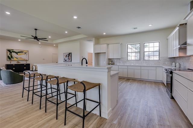 Photo - 1601 Sea Breeze Ln