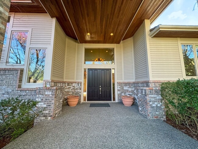 Photo - 4bd/4ba Bellevue Home