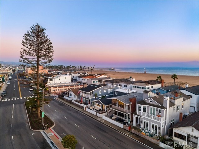 Photo - 121 E Balboa Blvd