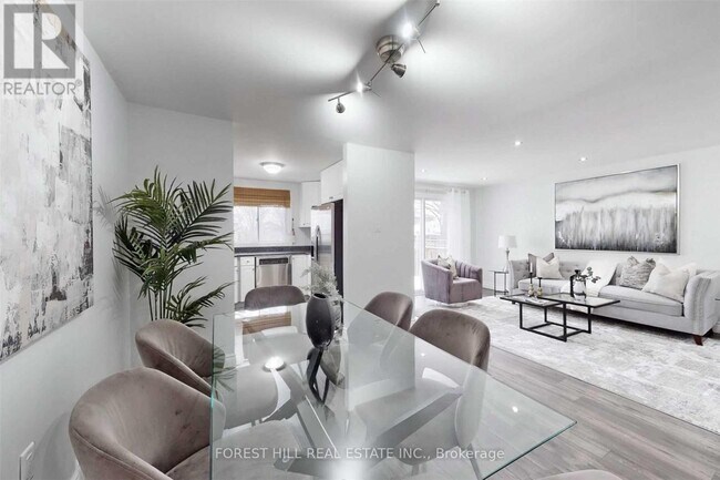 Photo - 213 Hickling Trail