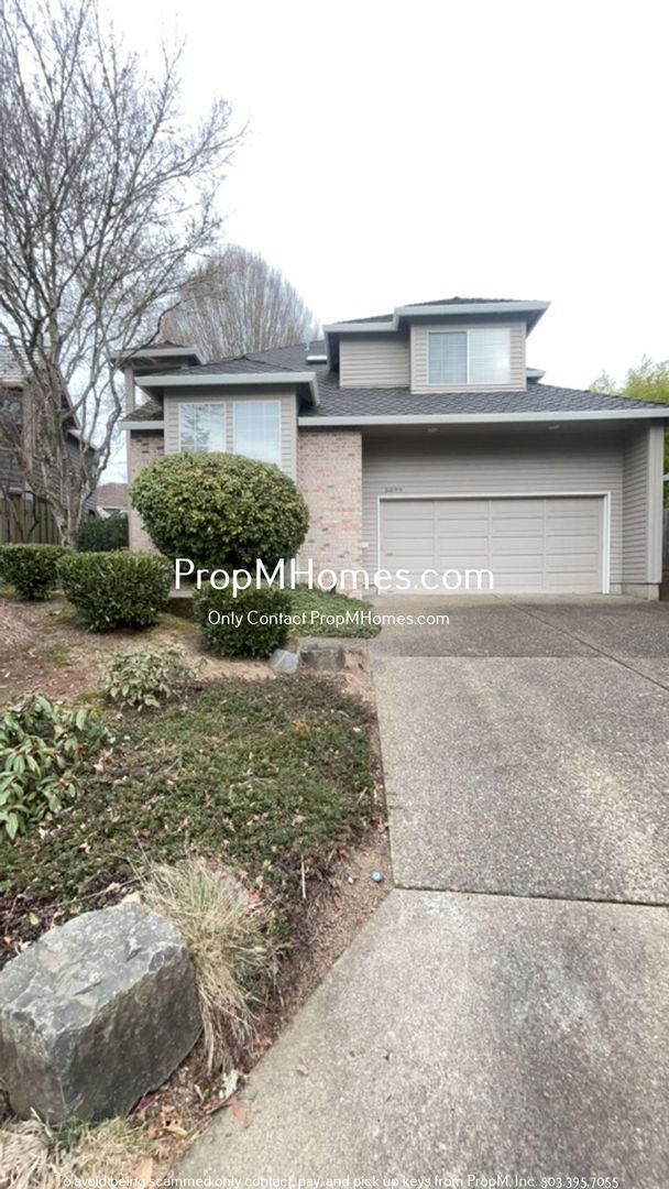 Building Photo - Wonderful Four Bedroom Home in Westlake!