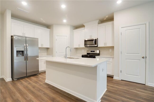 Photo - 116 Cedar Ln