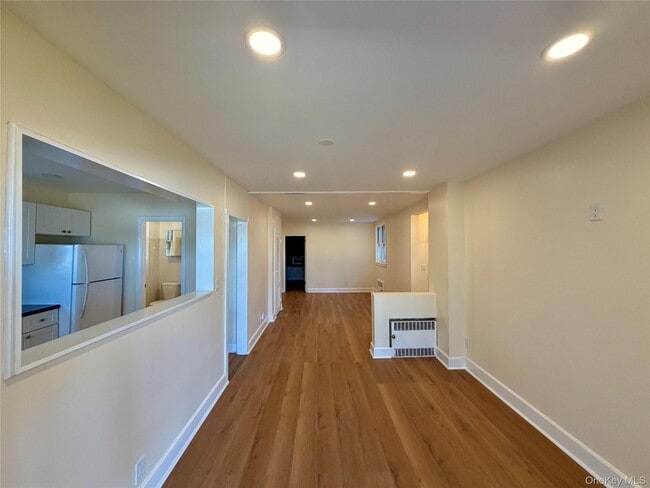 Photo - 116 Alexander Ave