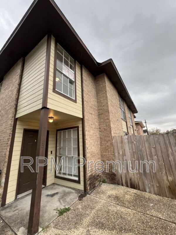 Building Photo - 5268 S Brightside View Dr Unit #3