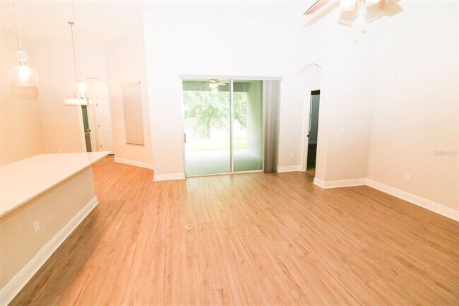 Photo - 27065 Sora Blvd