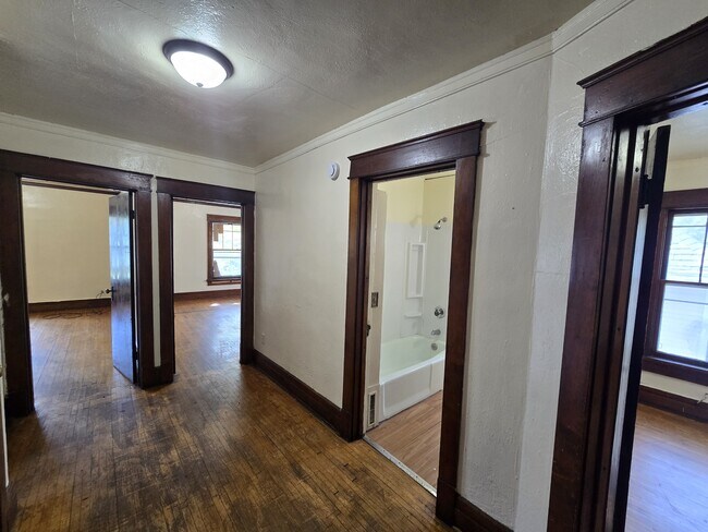 Photo - 120 Harrison St