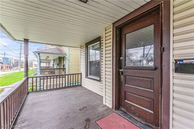 Photo - 3103 Bradwell Ave Unit 2