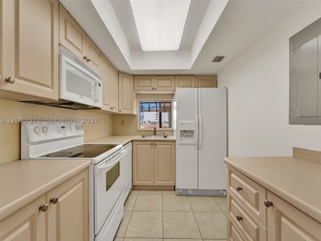 Photo - 9420 W Flagler St Unit 312