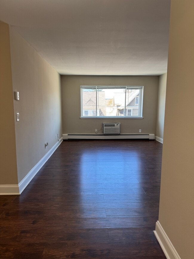 Photo - 2260 N Summit Ave Unit 205