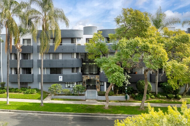 Vista alternativa - Poinsettia Club