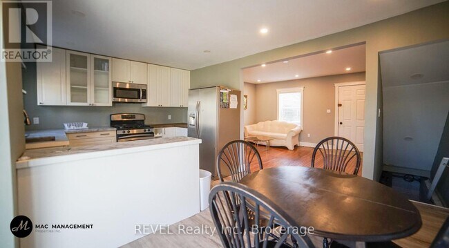 Photo - 32 Edmund St